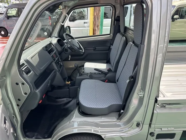 キャリートラック(スズキ)KC セーフティサポート 4ＷＤ AT届出済未使用車 3