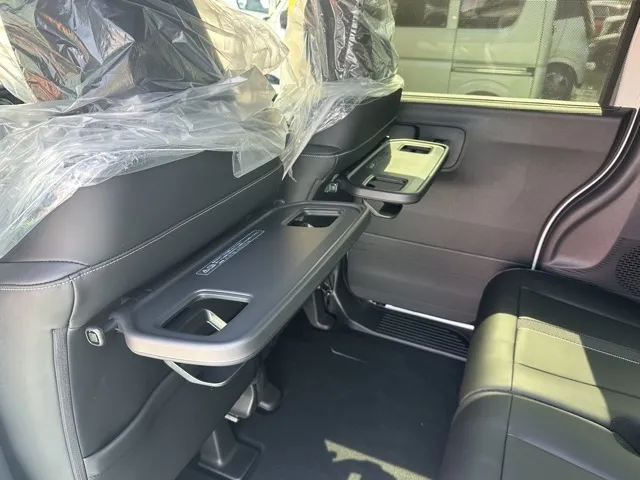 N-BOX(ホンダ)N-BOXカスタムターボ コーディネートスタイル届出済未使用車 8