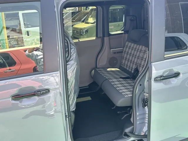 N-BOX(ホンダ)JOY届出済未使用車 4