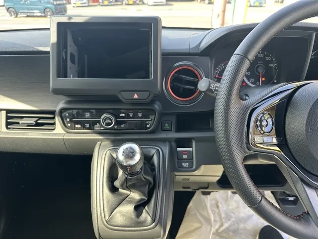 N-ONE(ホンダ)ＲＳ ６ＭＴ届出済未使用車 14