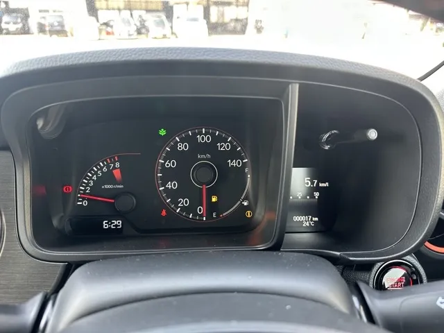 N-ONE(ホンダ)ＲＳ ６ＭＴ届出済未使用車 17