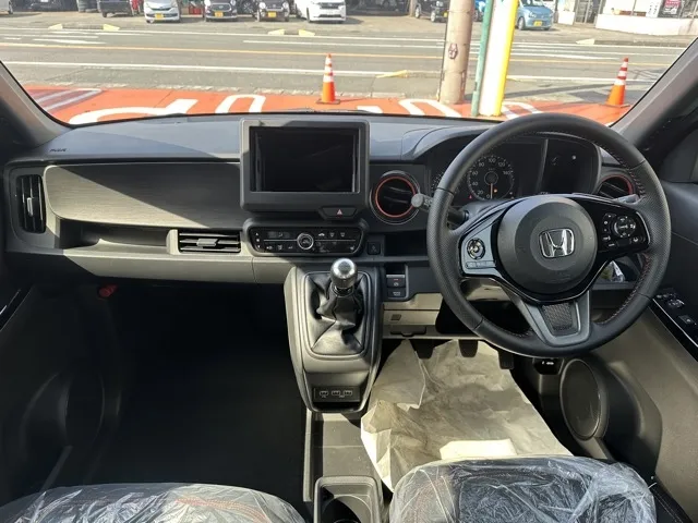 N-ONE(ホンダ)ＲＳ ６ＭＴ届出済未使用車 5