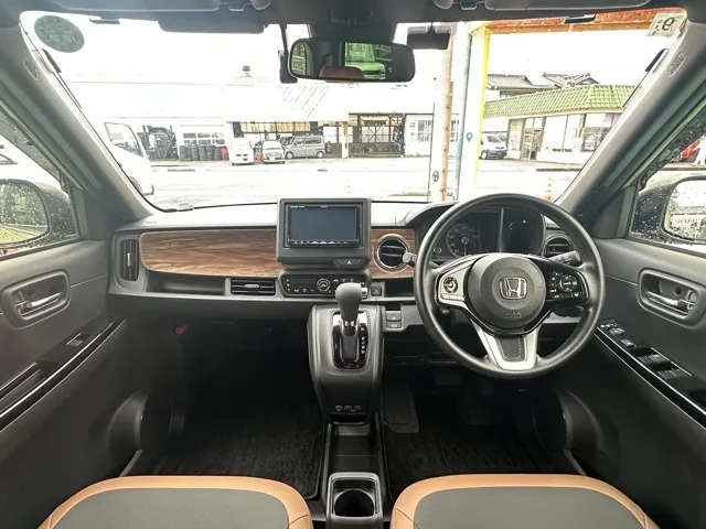 N-ONE(ホンダ)オリジナル スタイルプラスアーバン中古車 5