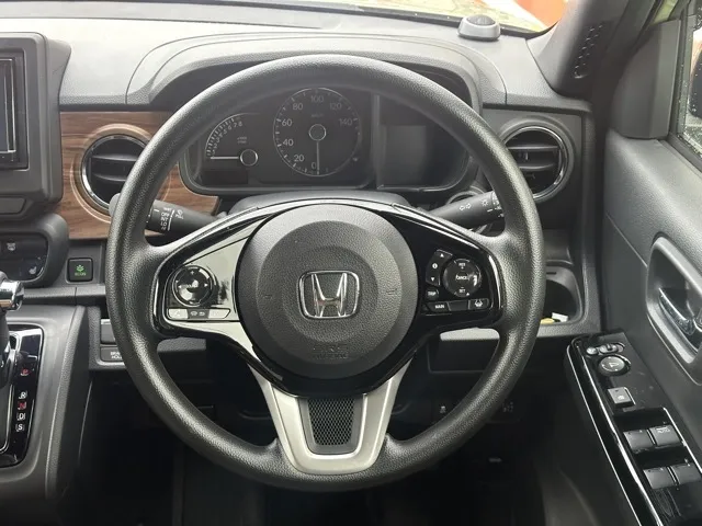 N-ONE(ホンダ)オリジナル スタイルプラスアーバン中古車 6