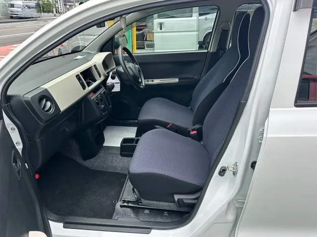 アルト(スズキ)L　セーフティサポート中古車 3
