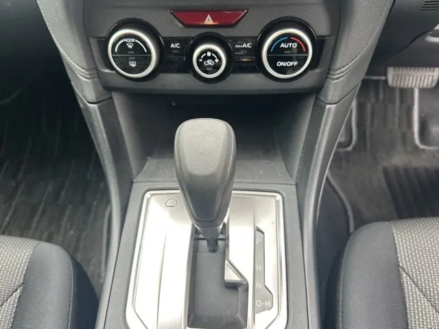 インプレッサ(スバル)1.6i-Lアイサイト中古車 14