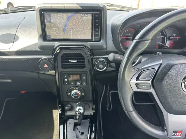 コペン(ダイハツ)トヨタ GRスポーツ CVT中古車 9