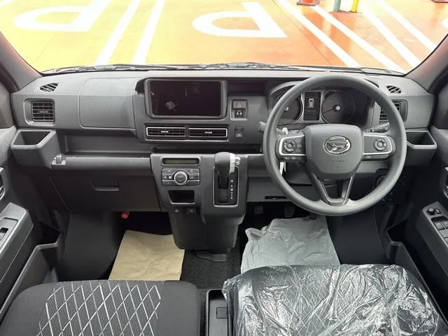 アトレー(ダイハツ)デッキバン AT 4WD届出済未使用車 5