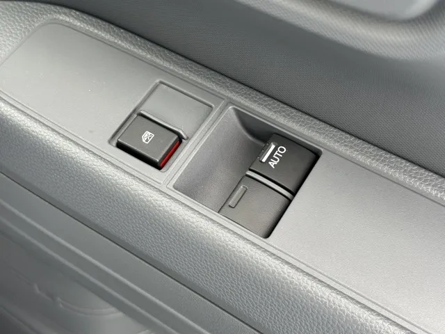 N-VAN(ホンダ)Gタイプ AT届出済未使用車 12
