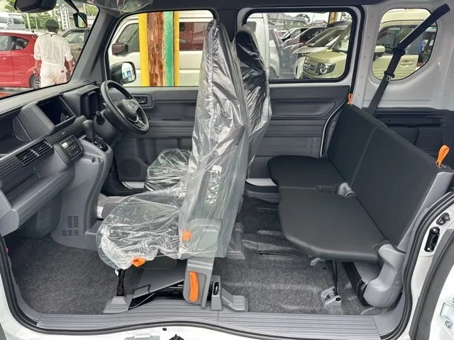 N-VAN(ホンダ)Gタイプ AT届出済未使用車 4