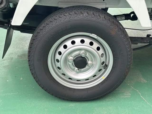 クリッパートラック(ニッサン)DX AT 4WD中古車 8