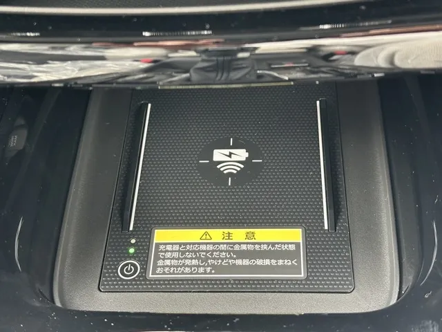 ヴェゼル(ホンダ)ｅ：ＨＥＶ　Ｚ PLaYパッケージ登録済未使用車 17