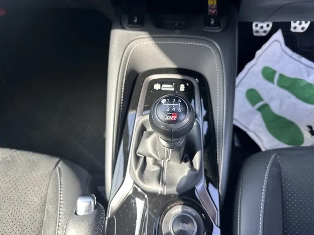 GRカローラ(トヨタ)RZ ４WD中古車 17