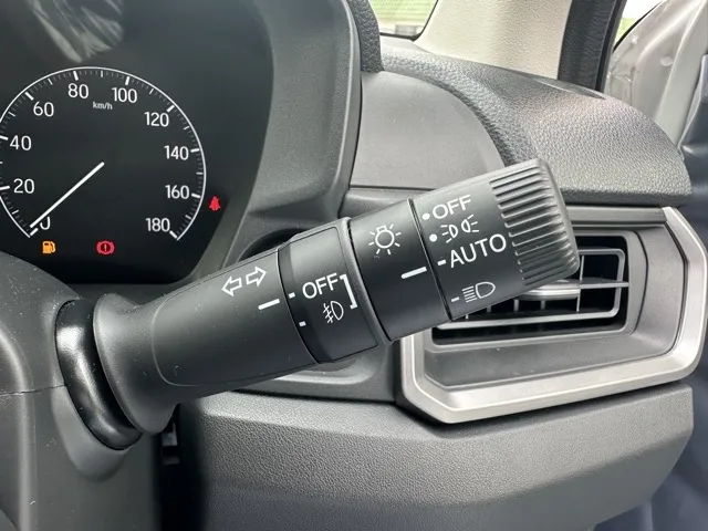 WR-V(ホンダ)Z登録済未使用車 20