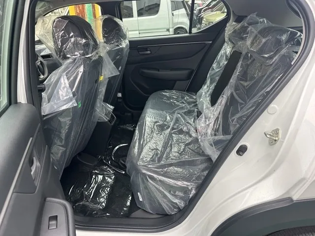 WR-V(ホンダ)Z登録済未使用車 4