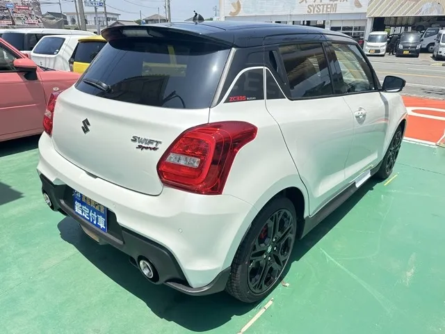 スイフト(スズキ)ファイナルエディション登録済未使用車 9