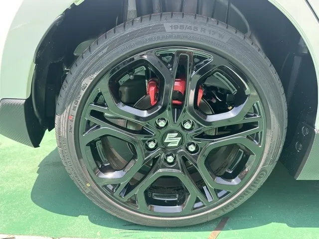 スイフト(スズキ)ファイナルエディション登録済未使用車 10