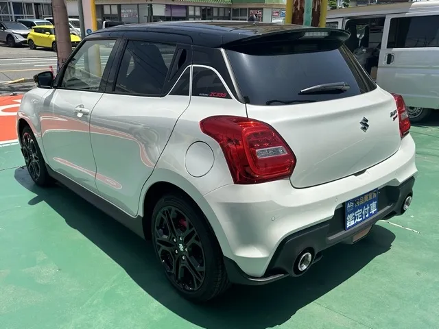スイフト(スズキ)ファイナルエディション登録済未使用車 2