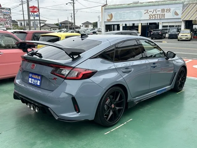 シビック(ホンダ)タイプR登録済未使用車 11
