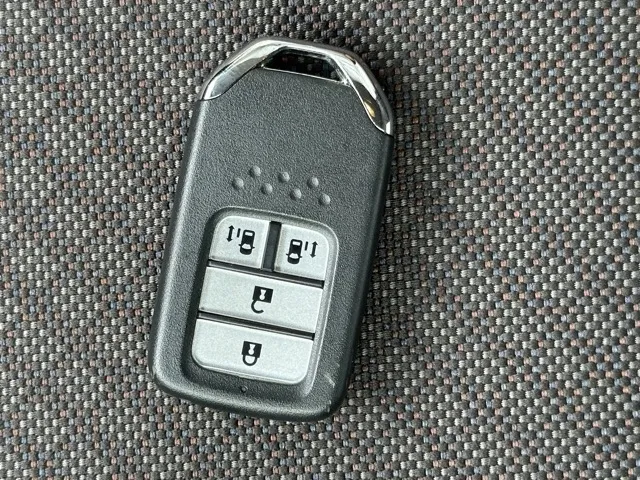 フリード(ホンダ)ハイブリッドG中古車 25