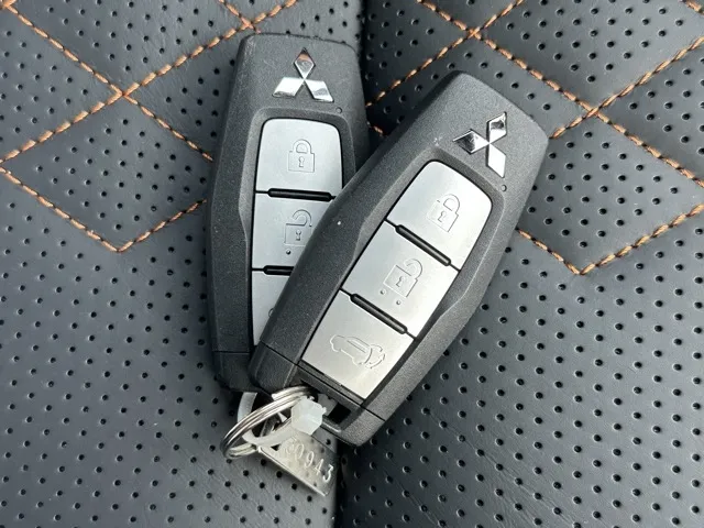アウトランダー(三菱)P中古車 27