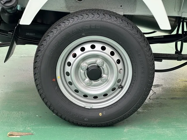 キャリートラック(スズキ)クリッパートラックDX MT届出済未使用車 8