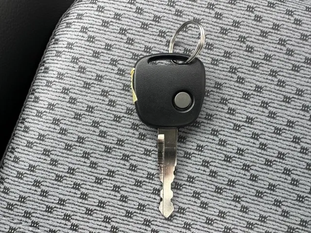 ミニキャブトラック(三菱)みのり 4WD AT中古車 20