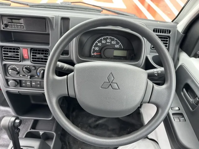 ミニキャブトラック(三菱)みのり 4WD AT中古車 5