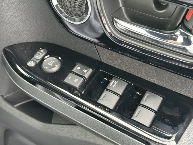 N-BOX(ホンダ)Ｌターボ中古車 13