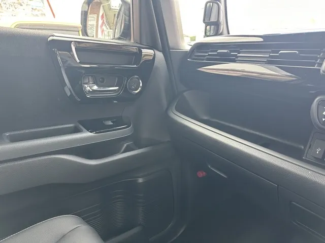 N-BOX(ホンダ)Ｌターボ中古車 24