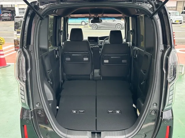 N-BOX(ホンダ)Ｌ　STYLE+BLACK届出済未使用車 10