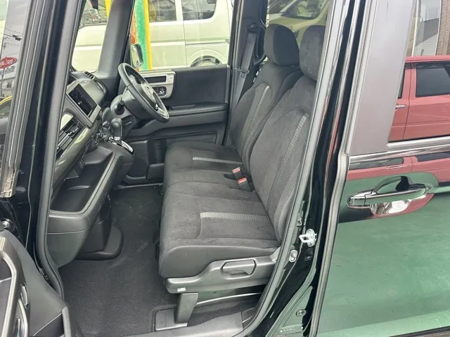 N-BOX(ホンダ)Ｌ　STYLE+BLACK届出済未使用車 3