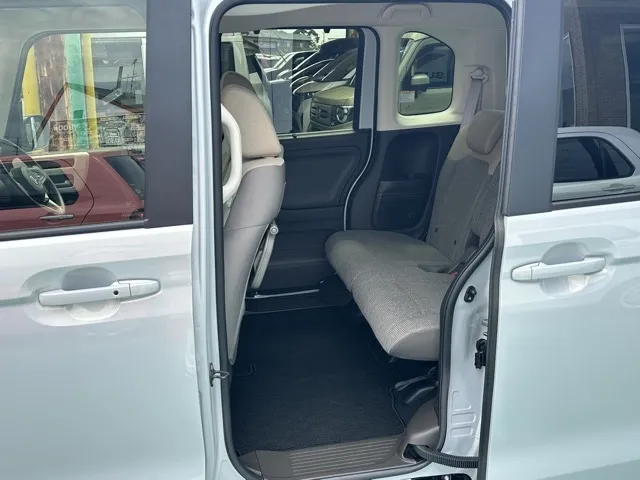 N-BOX(ホンダ)L 両側電動スライドドア中古車 4