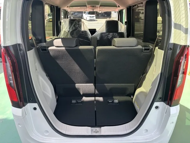 N-BOX(ホンダ)N-BOX届出済未使用車 9