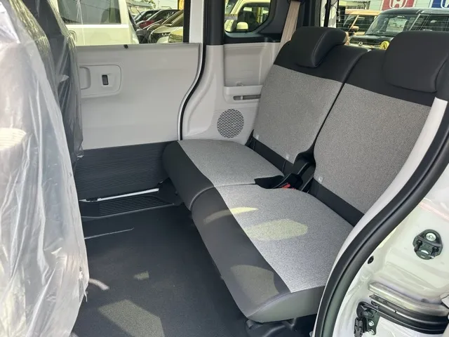 N-BOX(ホンダ)N-BOX届出済未使用車 4