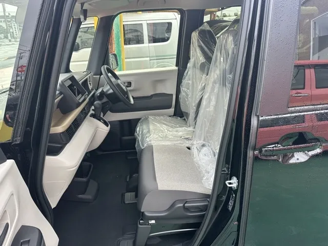 N-BOX(ホンダ)N-BOX届出済未使用車 3