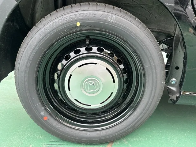 N-BOX(ホンダ)JOY届出済未使用車 13