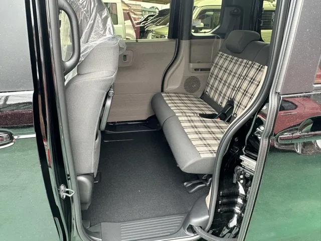 N-BOX(ホンダ)JOY届出済未使用車 4