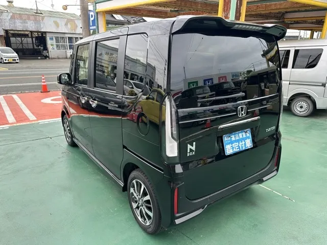 N-BOX(ホンダ)N-BOXカスタム届出済未使用車 2