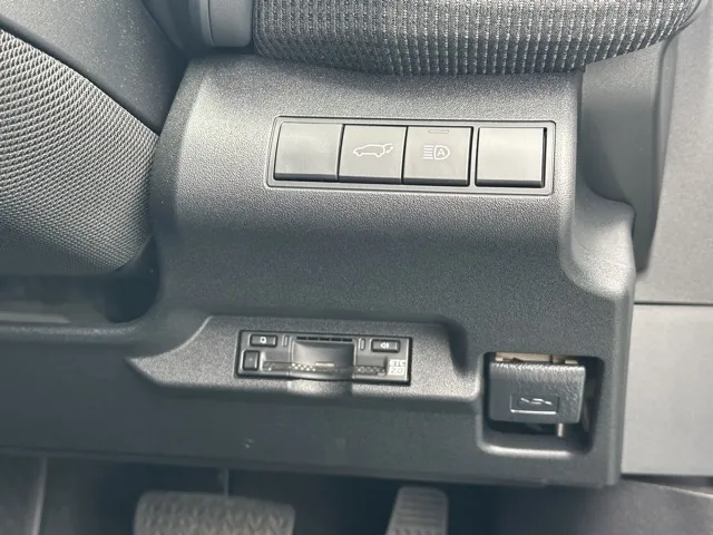 bZ4X(トヨタ)Z 4WD中古車 12