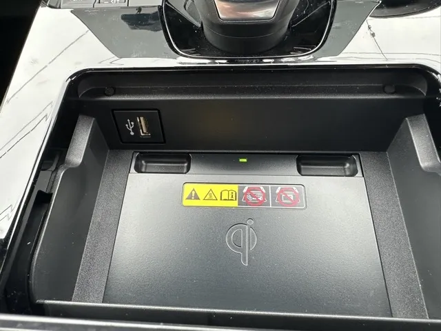bZ4X(トヨタ)Z 4WD中古車 26