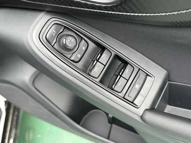 インプレッサ(スバル)1.6I-Lアイサイト中古車 11