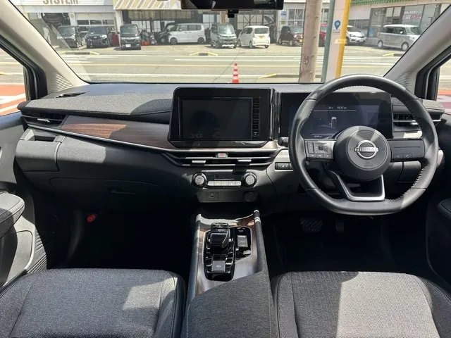 オーラ(ニッサン)G中古車 5