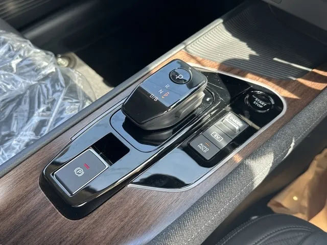 オーラ(ニッサン)G レザーエディション中古車 16