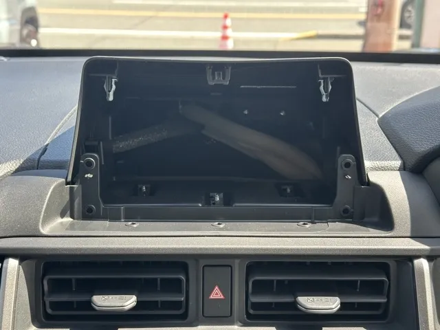 WR-V(ホンダ)X登録済未使用車 15