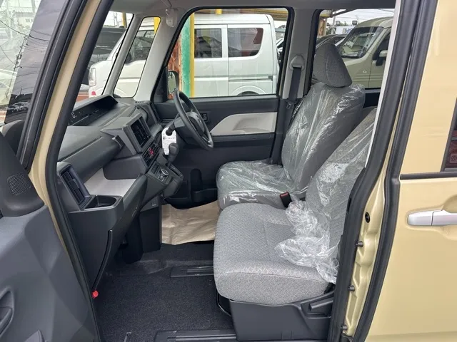 タント(ダイハツ)L届出済未使用車 3