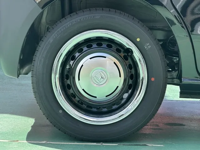 N-BOX(ホンダ)JOYターボ届出済未使用車 13