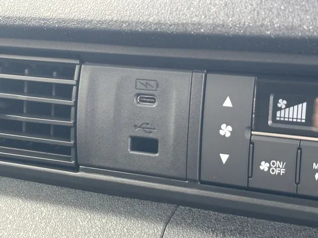 N-BOX(ホンダ)N-BOXカスタム 両側PSD届出済未使用車 19