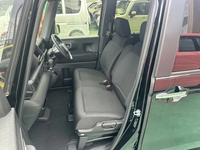 N-BOX(ホンダ)N-BOXカスタム 両側PSD届出済未使用車 3