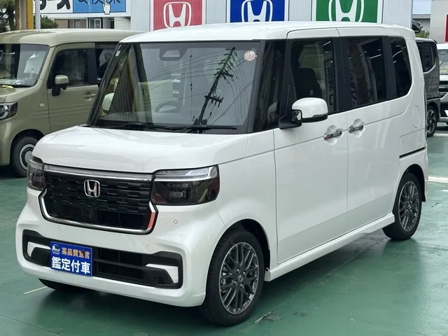 N-BOX(ホンダ)N-BOXカスタムターボ届出済未使用車 1